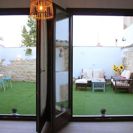 Apartamentos Turisticos La Estacion Убеда Экстерьер фото