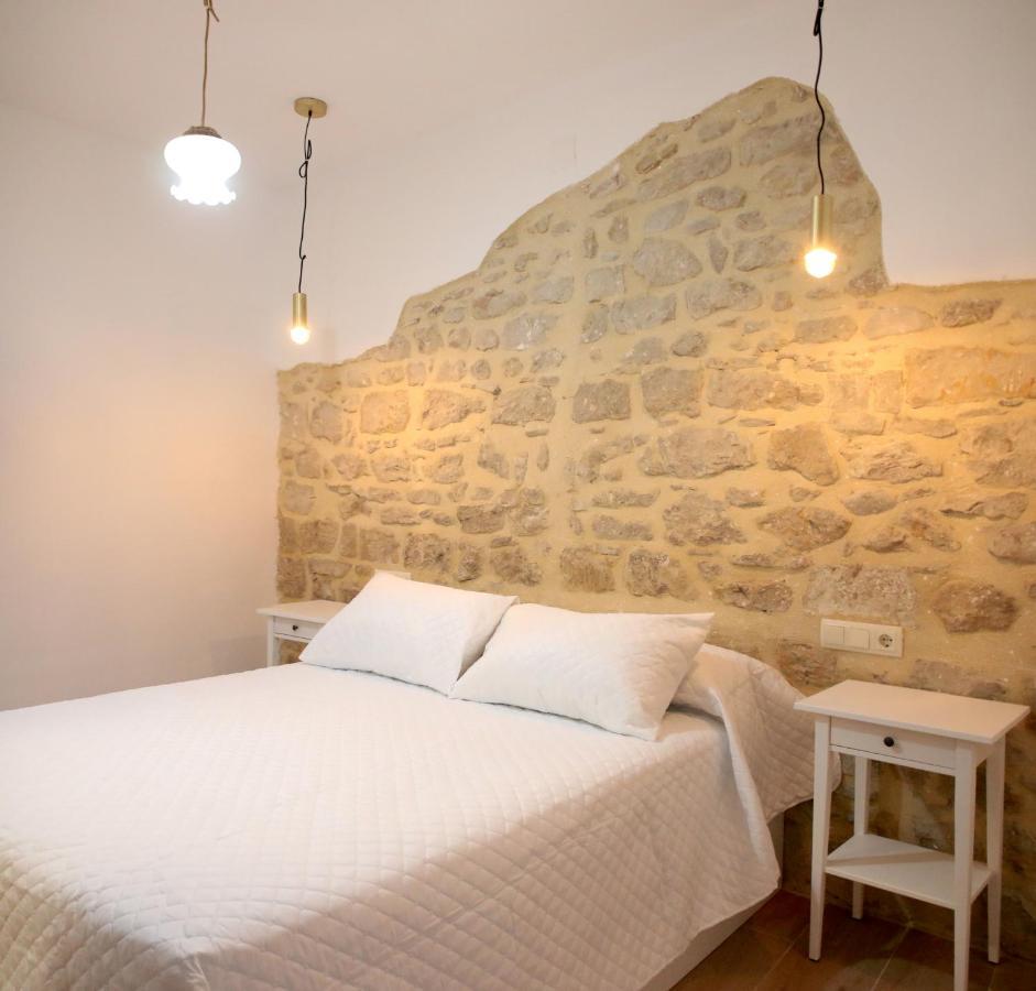 Apartamentos Turisticos La Estacion Убеда Экстерьер фото